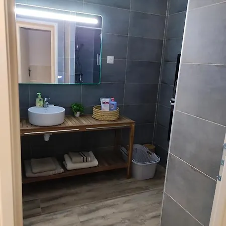 Apartment Location Vacance Neuf Luxe A 5 Minutes D'hendaye,5 Minutes Irun